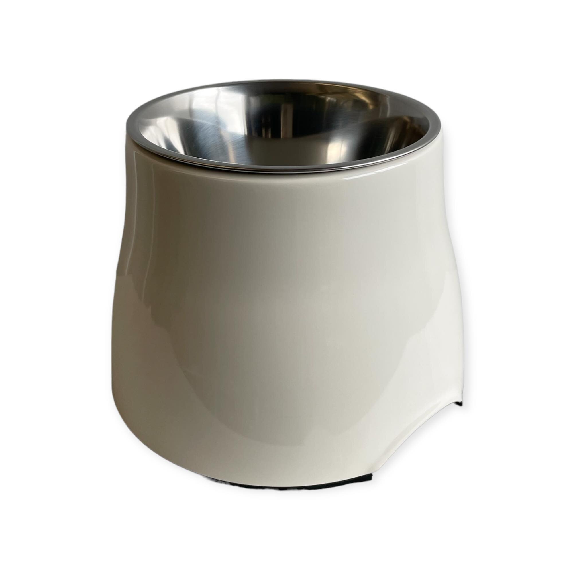 Stainless steel spaniel outlet bowls