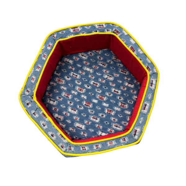 LAST CHANCE Hexagonal Wall Pet Bed